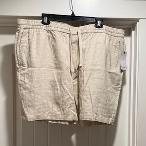 Men's Tan Flat Front Shorts